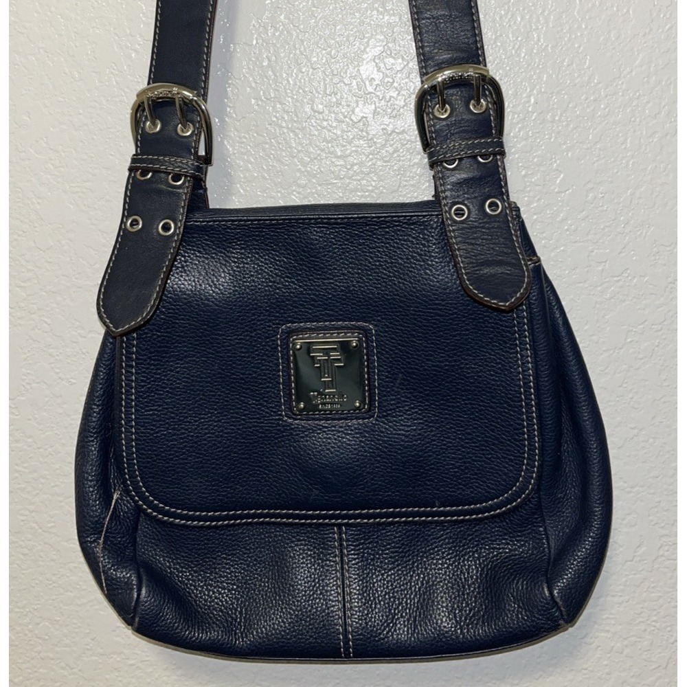 Vintage Tignanello Y2K Navy Premium‎ Leather Crossbody Purse  Magnetic Closure